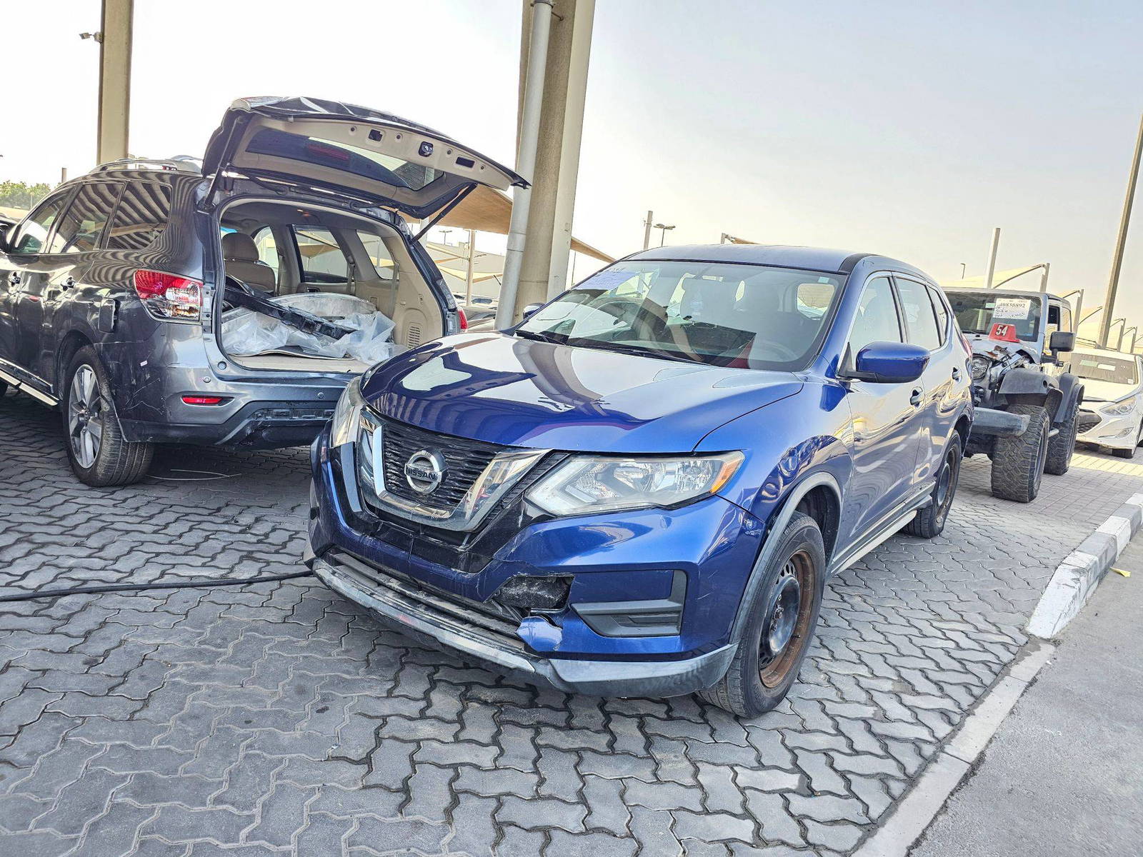 2017 NISSAN ROGUE — 106768 Miles — Lot V3HP513291 — Souq - Marhaba Auctions Used Cars - Image 5