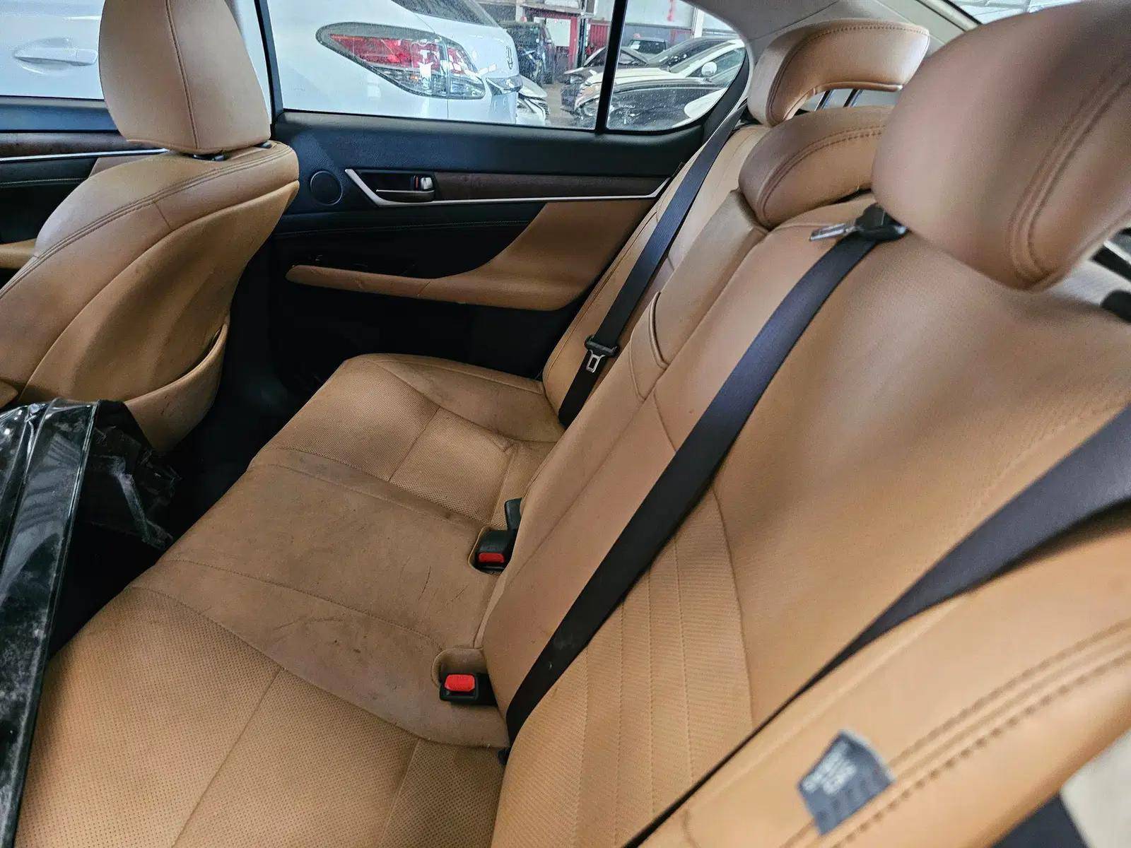 2016 LEXUS GS 350 — 135214 Miles — Lot 1BL8GA003361 — Souq - Marhaba Auctions Used Cars - Image 6