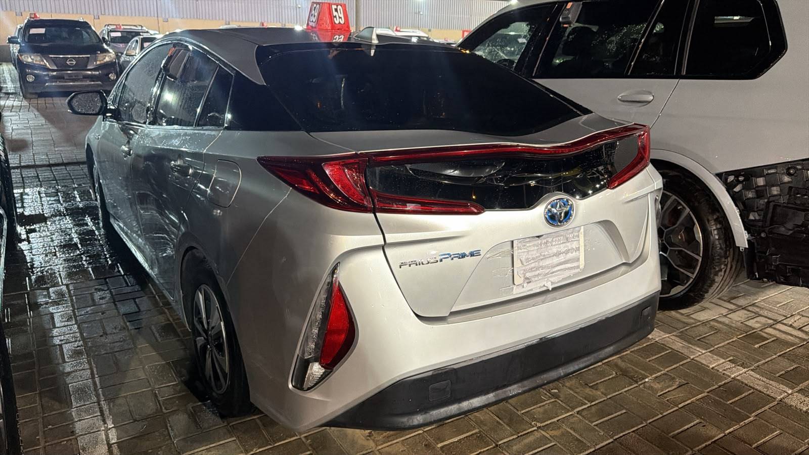 2017 TOYOTA PRIUS — 267724 KM — Lot ARFP6H3001565 - Marhaba Auctions Used Cars - Image 3