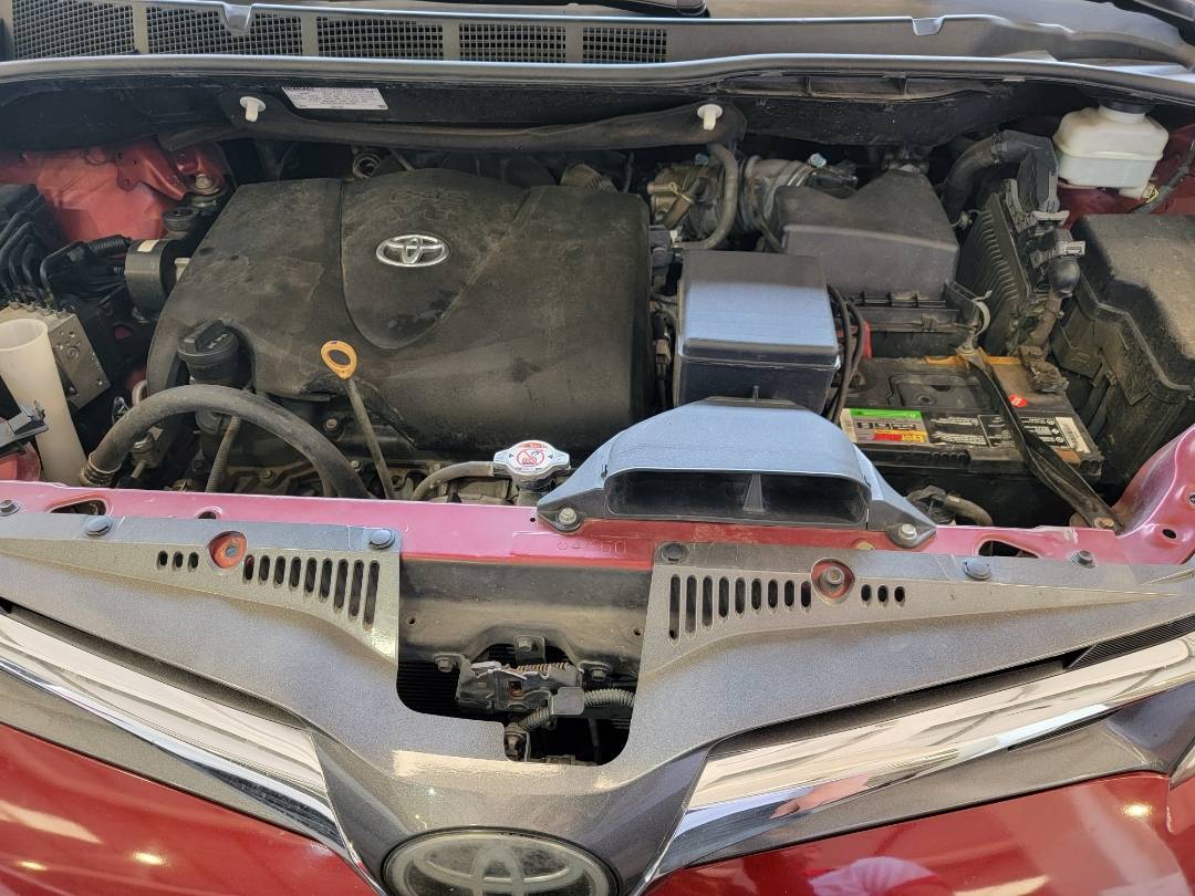 2019 TOYOTA SIENNA — 190285 Miles — Lot DC4KS010691 — Main - Marhaba Auctions Used Cars - Image 11