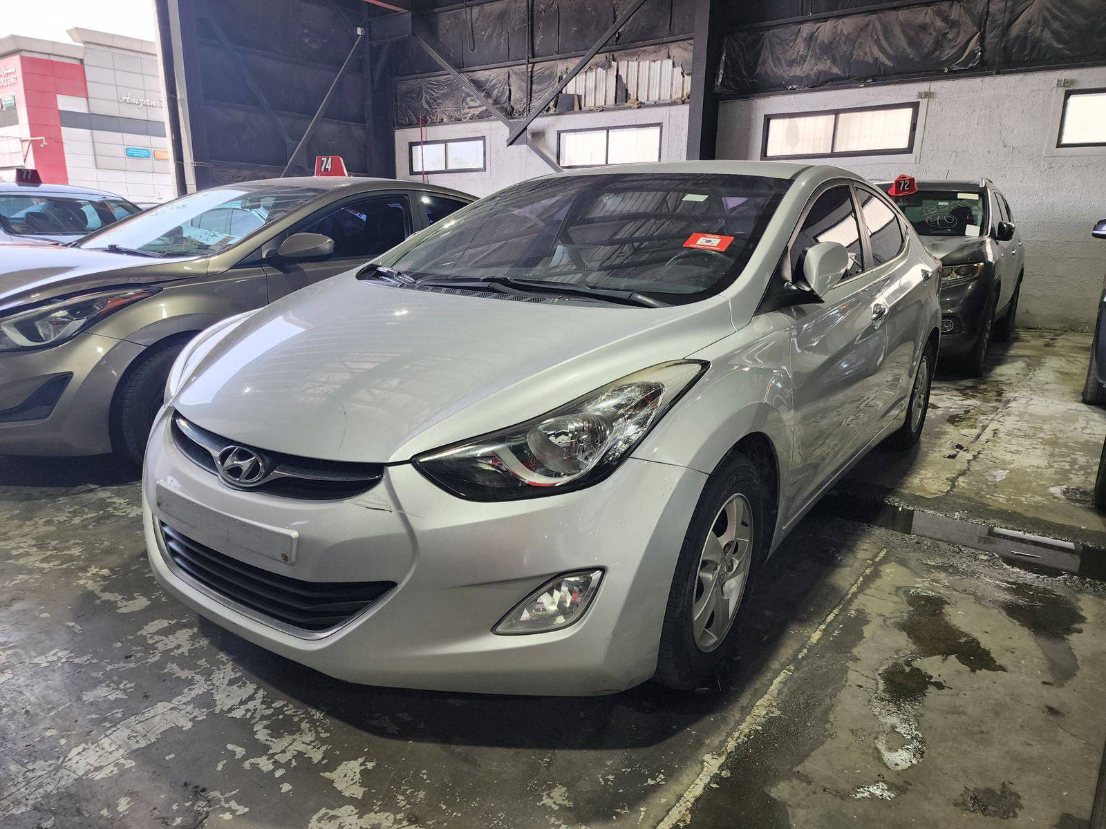 2011 HYUNDAI AVANTE — 192231 KM — Lot 066061 — Al Quoz - Marhaba Auctions Used Cars - Image 6