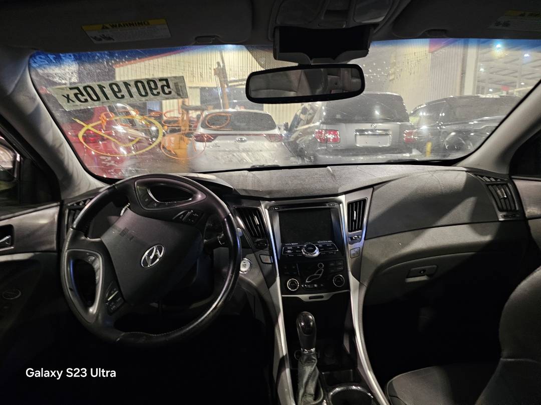 HYUNDAI SONATA 2011 - Marhaba Auction Used Cars - Image 8