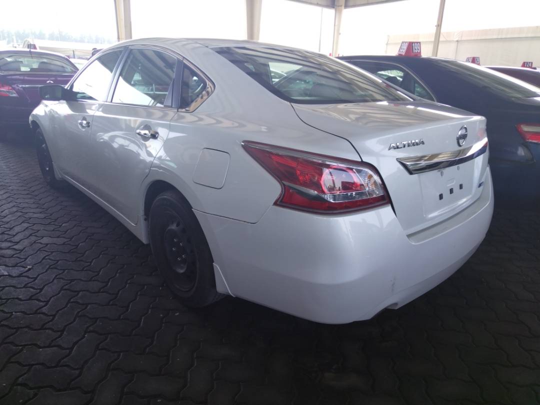 2013 NISSAN ALTIMA — 130004 Miles — Lot 37263989 - Marhaba Auctions Used Cars - Image 4