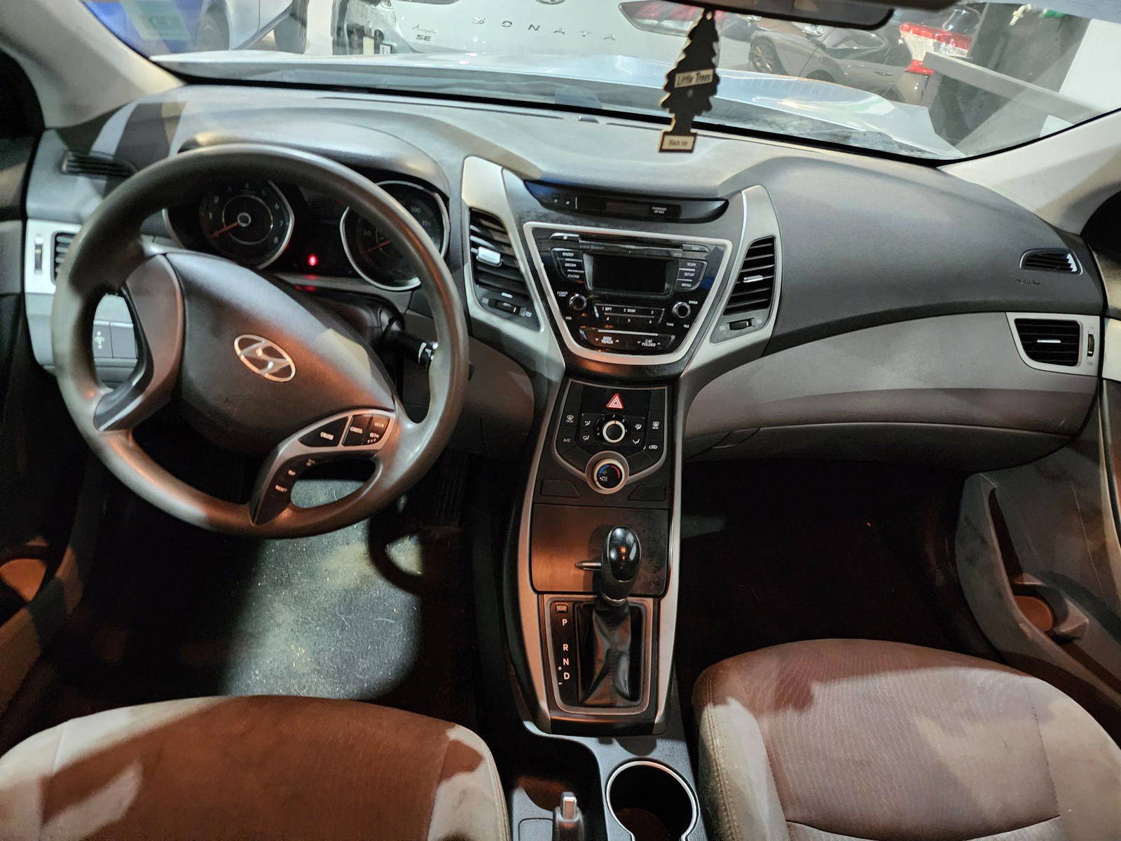2015 HYUNDAI ELANTRA — 178666 Miles — Lot 68425884 — Souq - Marhaba Auctions Used Cars - Image 8
