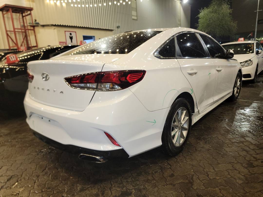 2018 HYUNDAI SONATA — 57426 Miles — Lot 37533803 - Marhaba Auctions Used Cars - Image 4