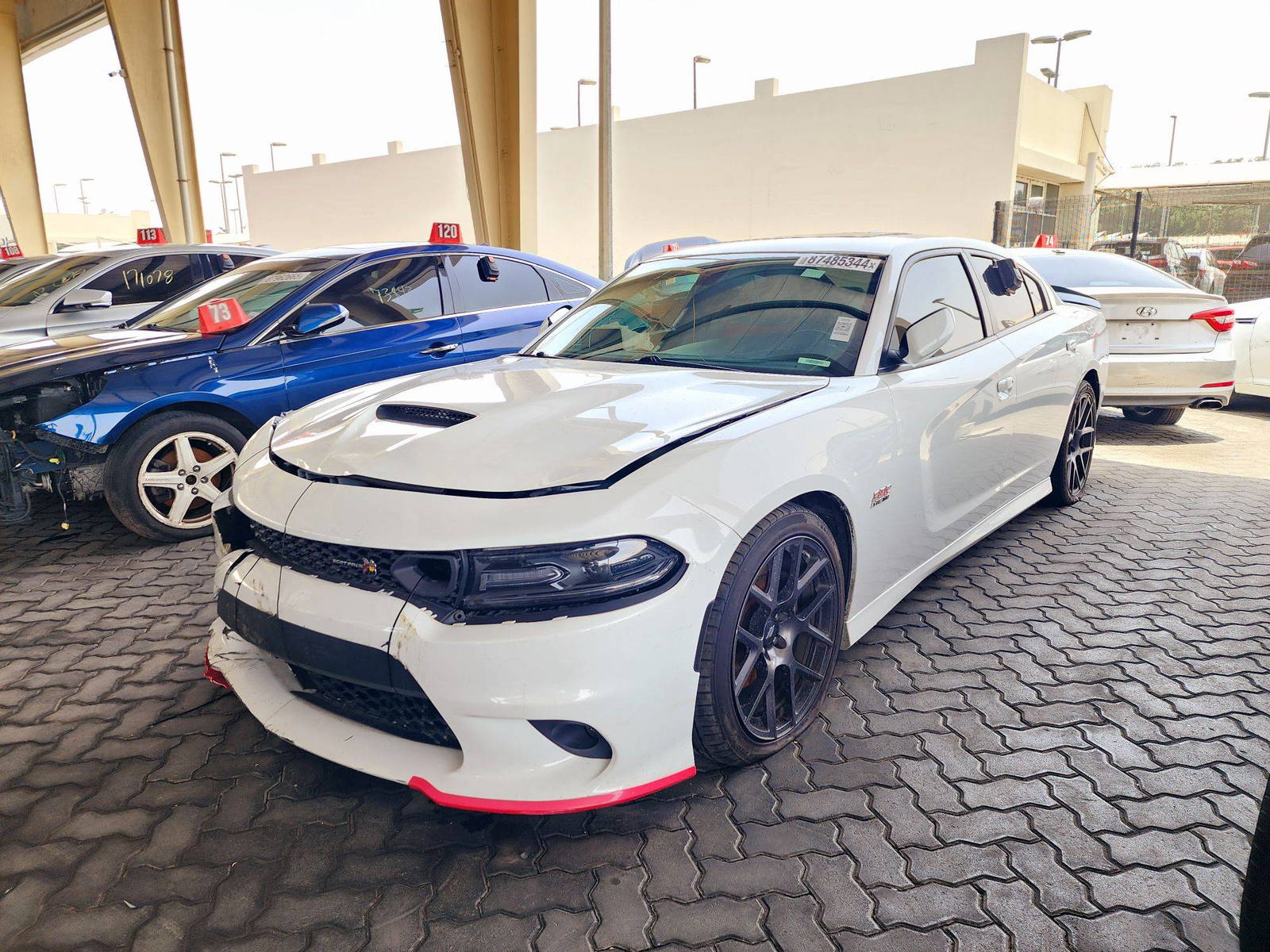 2019 DODGE CHARGER — 105253 Miles — Lot 87485344 — Souq - Marhaba Auctions Used Cars - Image 4