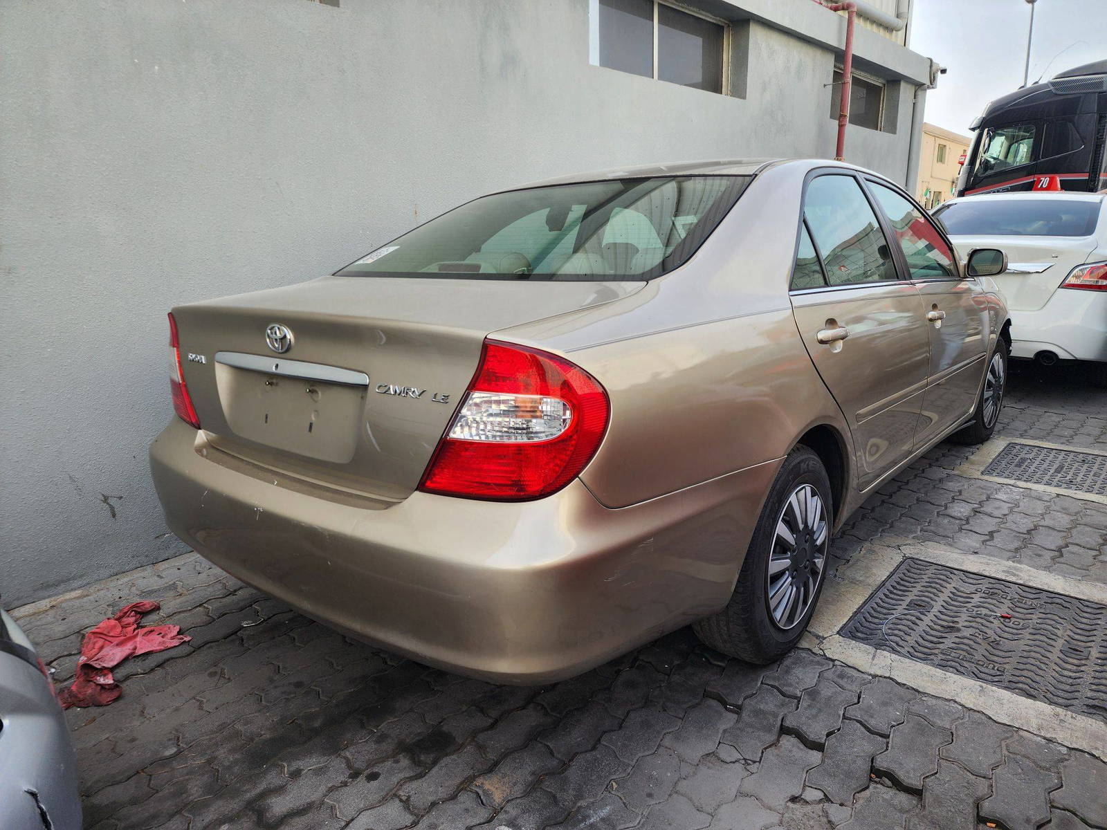 2005 TOYOTA CAMRY — 260106 Miles — Lot 40716648 — Al Quoz - Marhaba Auctions Used Cars - Image 3