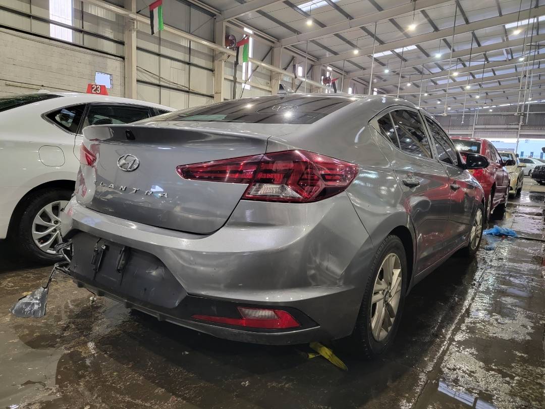 2019 HYUNDAI ELANTRA — 161970 Miles — Lot 410301 — Main - Marhaba Auctions Used Cars - Image 4