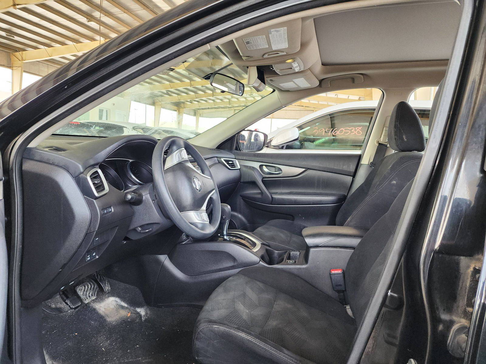 2015 NISSAN ROGUE — 87916 KM — Lot 855957 — Souq - Marhaba Auctions Used Cars - Image 9