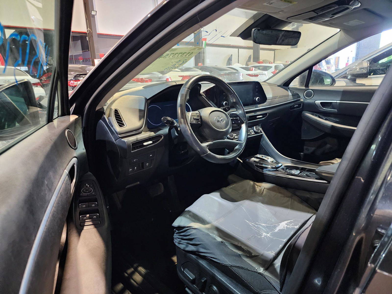 2021 HYUNDAI SONATA — 100315 Miles — Lot 089716 — Souq - Marhaba Auctions Used Cars - Image 9