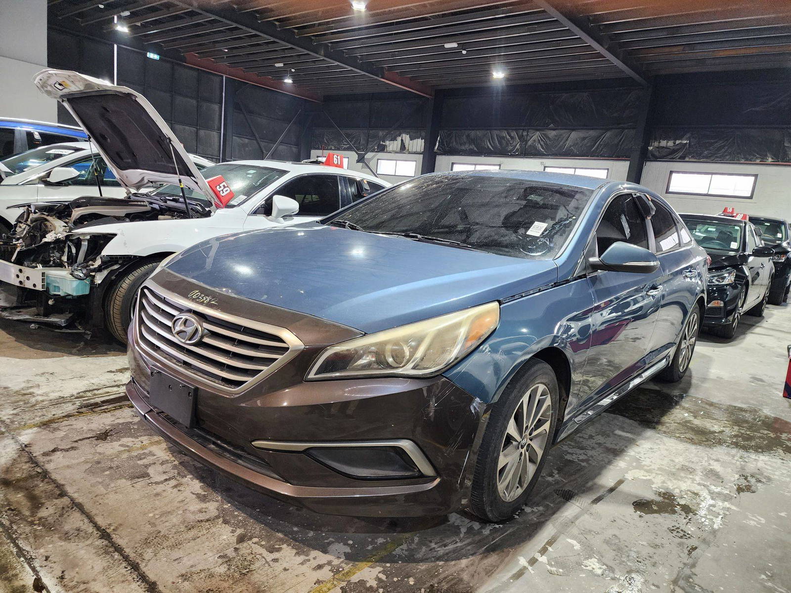 2015 HYUNDAI SONATA — 121655 Miles — Lot 80860 — Al Quoz - Marhaba Auctions Used Cars - Image 3
