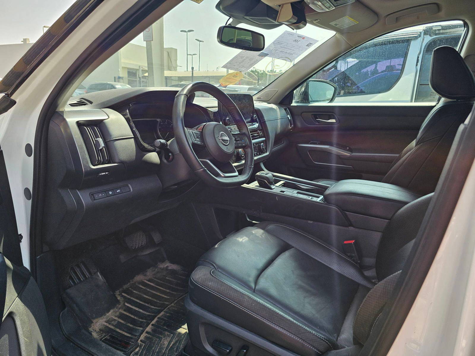 2022 NISSAN PATHFINDER — 58359 Miles — Lot NC271686 — Souq - Marhaba Auctions Used Cars - Image 9