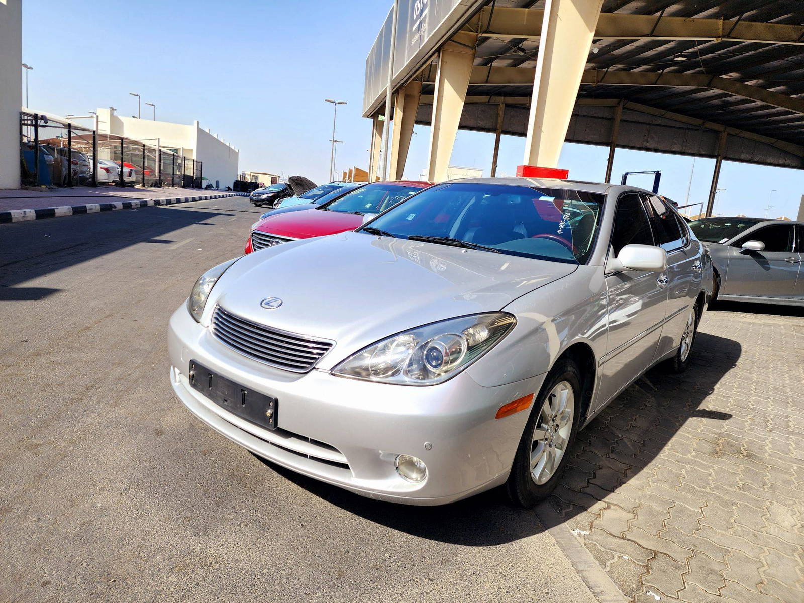 2005 LEXUS ES 330 — 226714 KM — Lot 255107838 — Souq - Marhaba Auctions Used Cars - Image 5