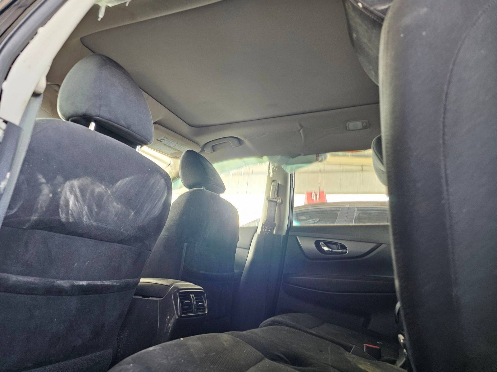 NISSAN ROGUE 2016 - Marhaba Auction Used Cars - Image 5