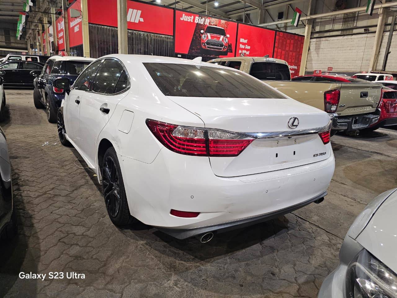 2015 LEXUS ES 350 — 162206 Miles — Lot 68388245 — Main - Marhaba Auctions Used Cars - Image 6
