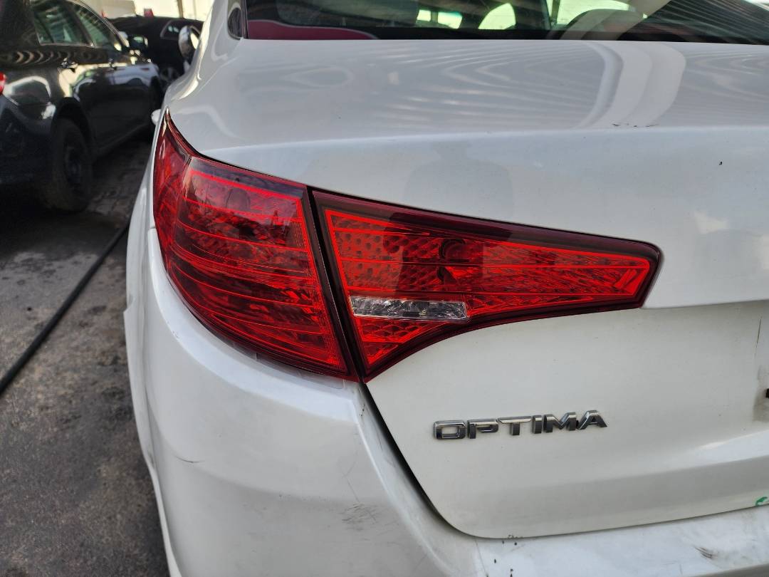2011 KIA OPTIMA — 218496 KM — Lot 39943674 - Marhaba Auctions Used Cars - Image 11
