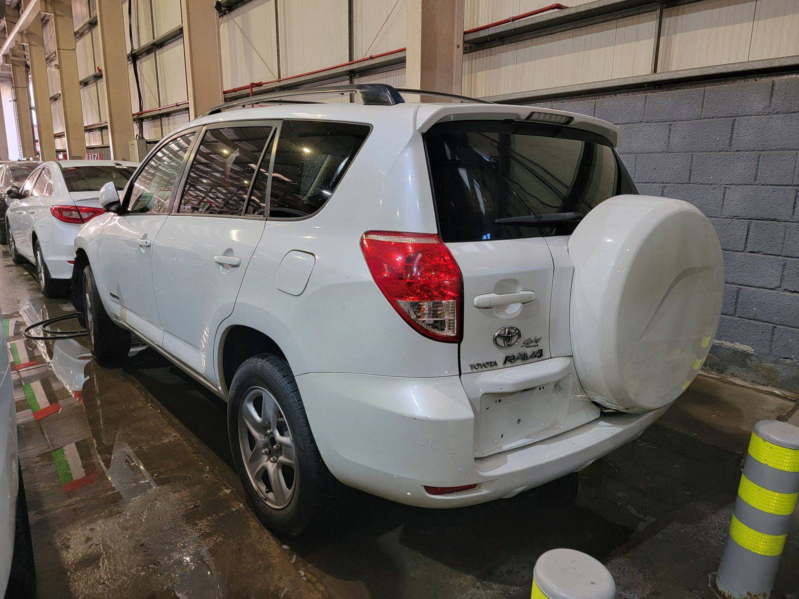 2007 TOYOTA RAV4 — 199121 Miles — Lot 75061030 — Main - Marhaba Auctions Used Cars - Image 6