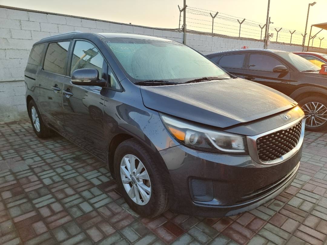 2016 KIA SEDONA — 138258 Miles — Lot 92680 — Ind. 12 - Marhaba Auctions Used Cars - Image 3