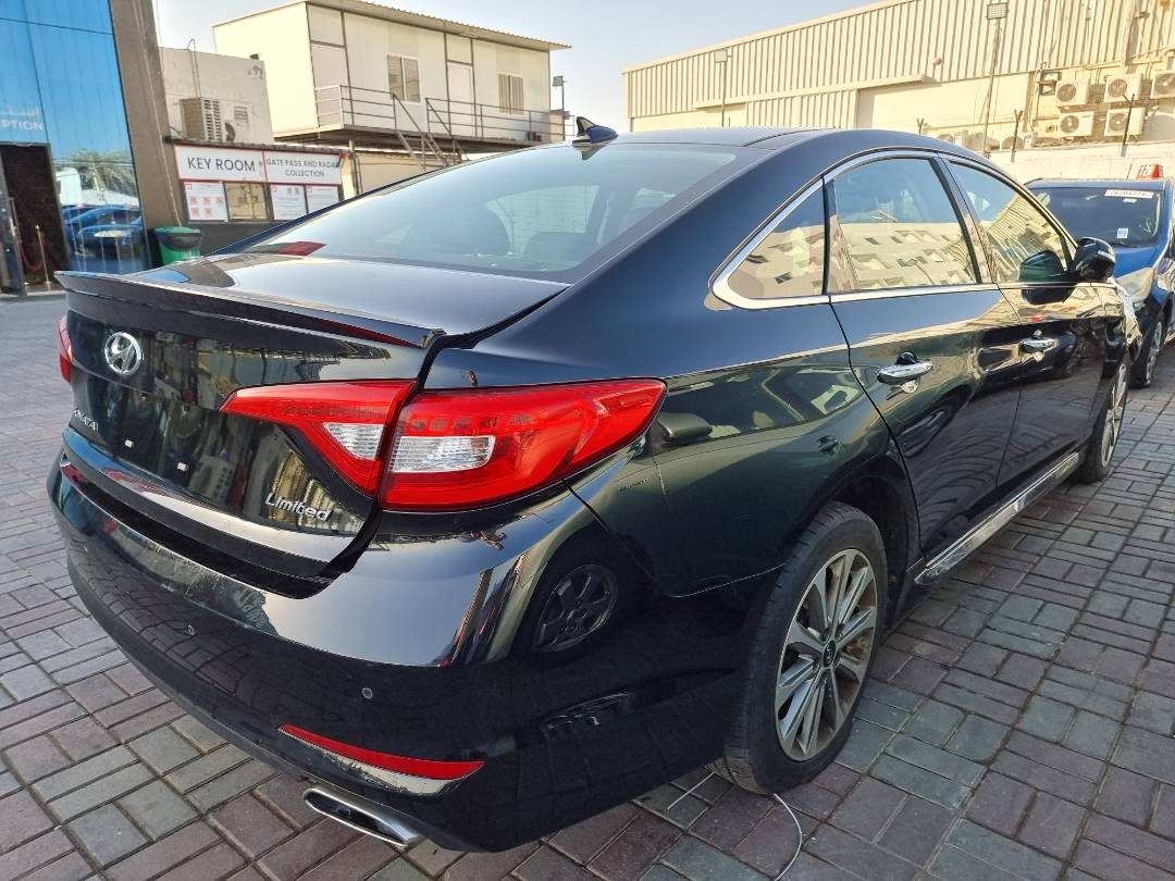2016 HYUNDAI SONATA — 198202 KM — Lot 125487 — Main - Marhaba Auctions Used Cars - Image 4