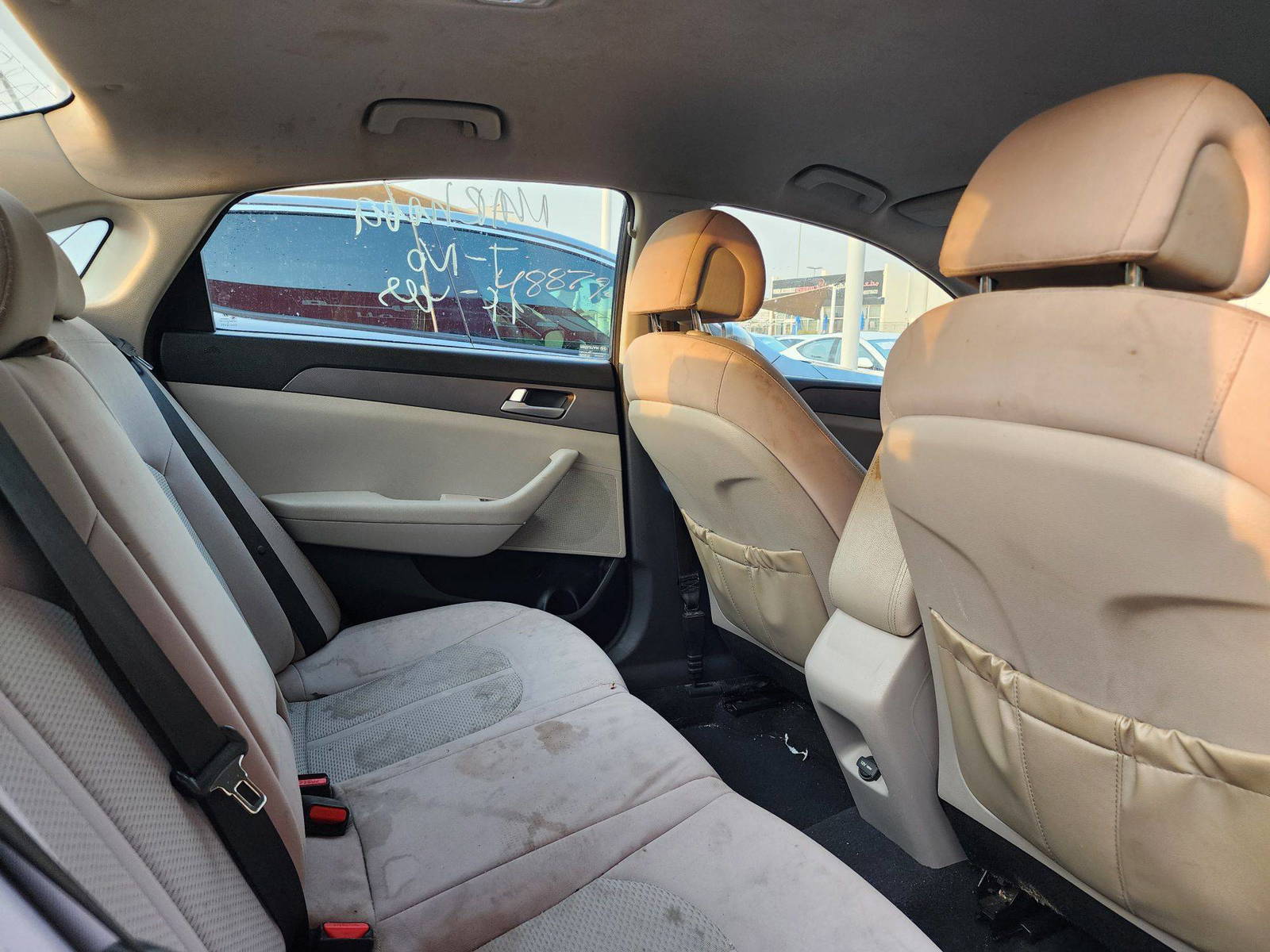2015 HYUNDAI SONATA — 200978 Miles — Lot 55296474 — Souq - Marhaba Auctions Used Cars - Image 4