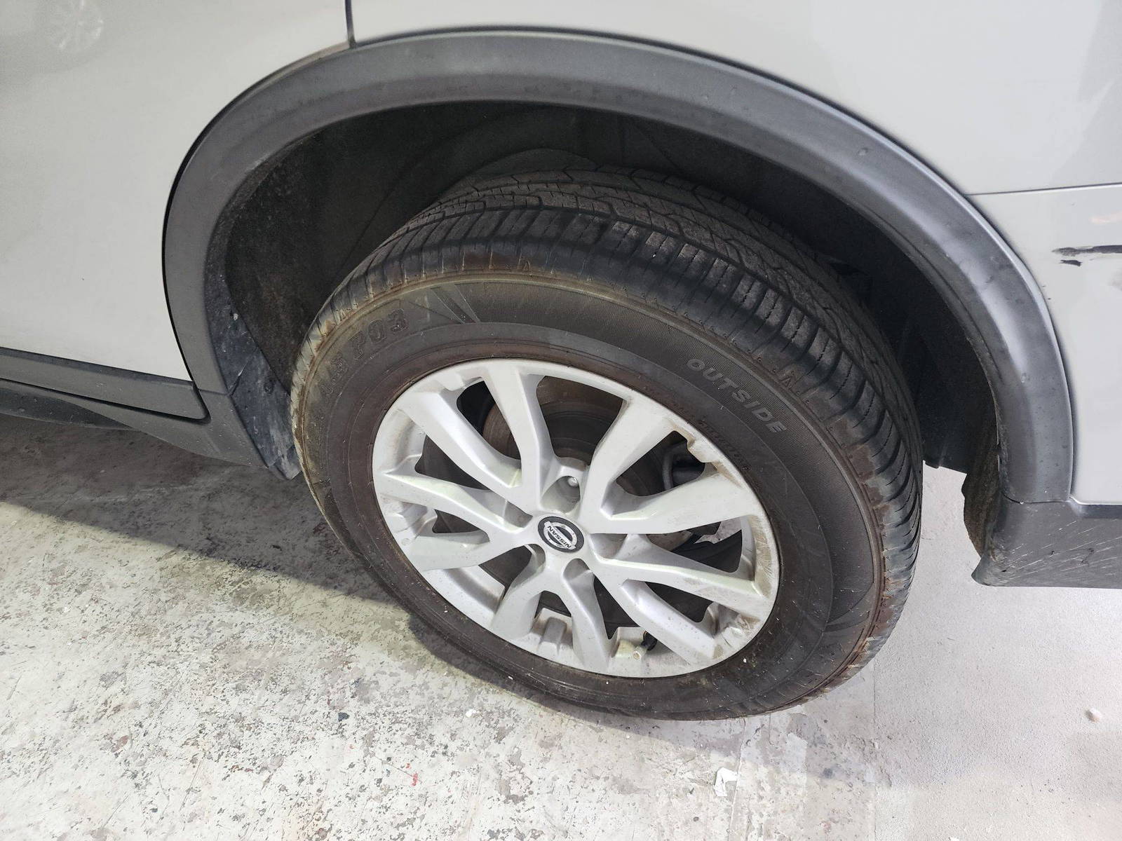 2020 NISSAN ROGUE — 110705 Miles — Lot V5LP521336 — Al Quoz - Marhaba Auctions Used Cars - Image 11