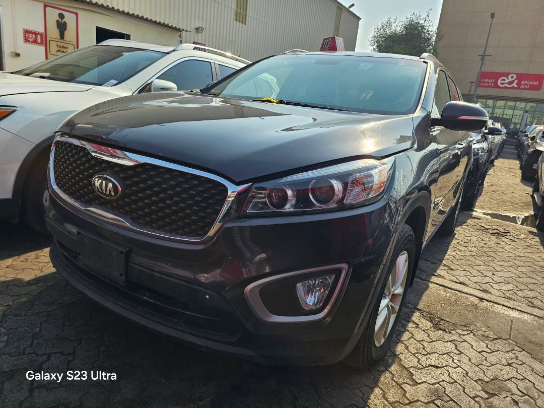 2017 KIA SORENTO — 171583 KM — Lot G318522 — Main - Marhaba Auctions Used Cars - Image 3