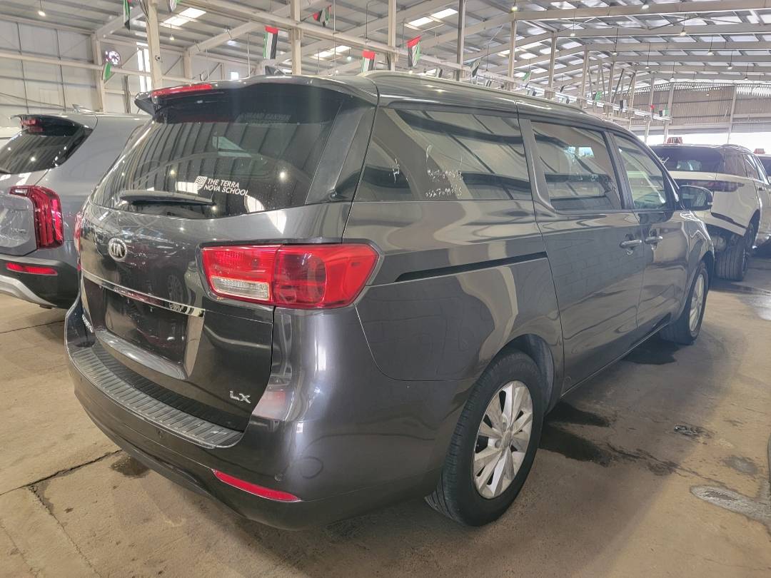 2017 KIA SEDONA — 159174 Miles — Lot 6254274 — Main - Marhaba Auctions Used Cars - Image 3