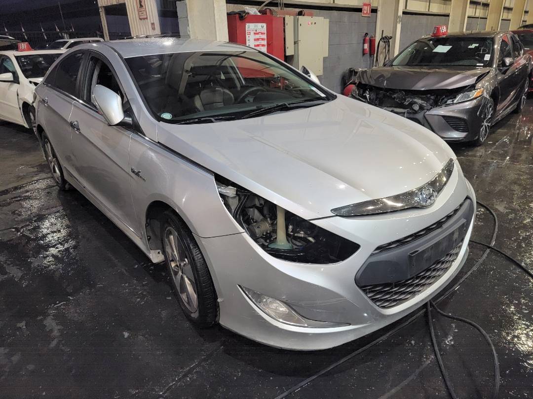 2013 HYUNDAI SONATA — 223804 KM — Lot 59694 — Main - Marhaba Auctions Used Cars - Image 5