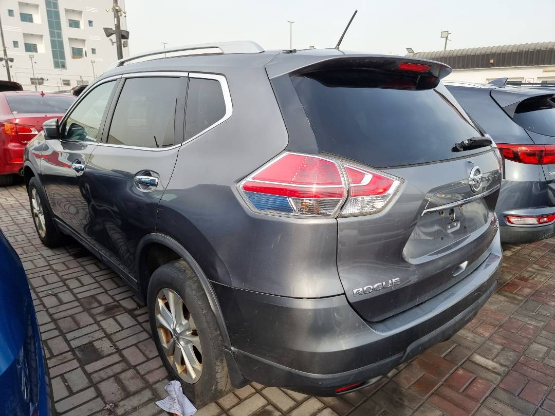 2015 NISSAN ROGUE — 140846 Miles — Lot 909175 — Souq - Marhaba Auctions Used Cars - Image 5