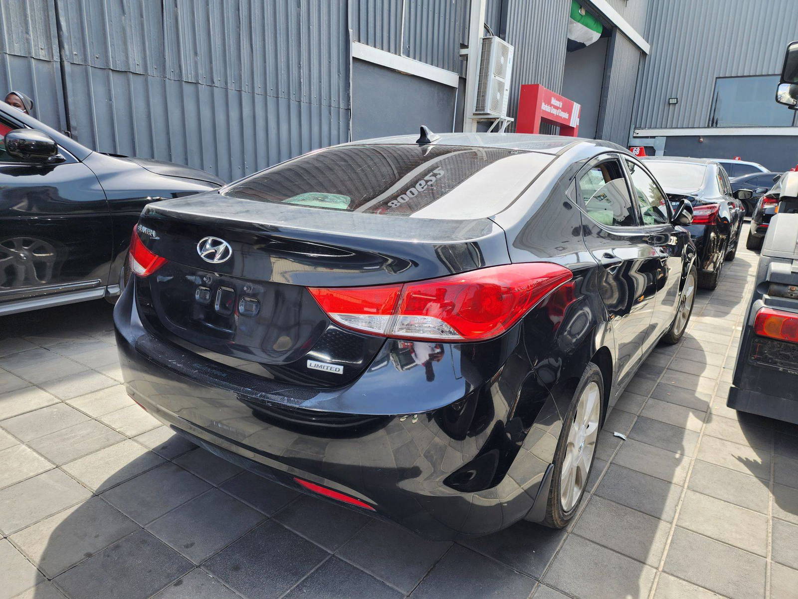 2013 HYUNDAI ELANTRA — 170847 Miles — Lot 81993994 — Al Quoz - Marhaba Auctions Used Cars - Image 10