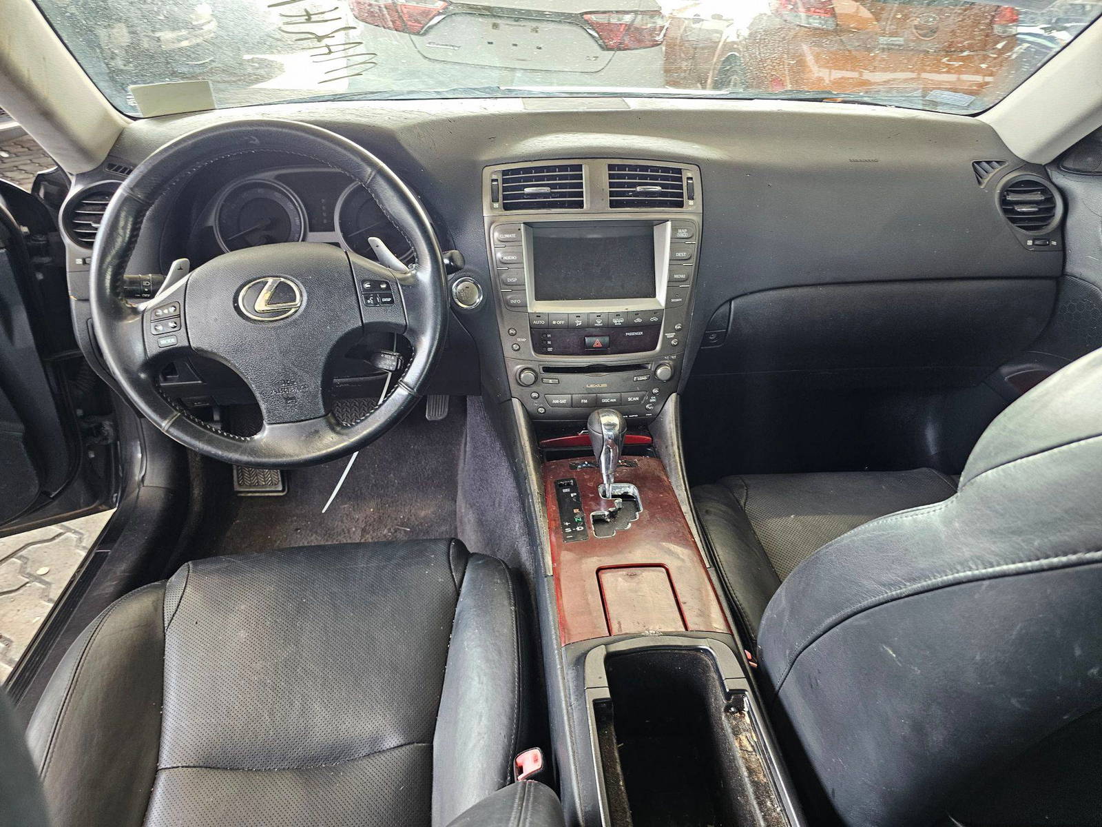 2008 LEXUS IS 250 — 179361 Miles — Lot 929254 — Souq - Marhaba Auctions Used Cars - Image 7