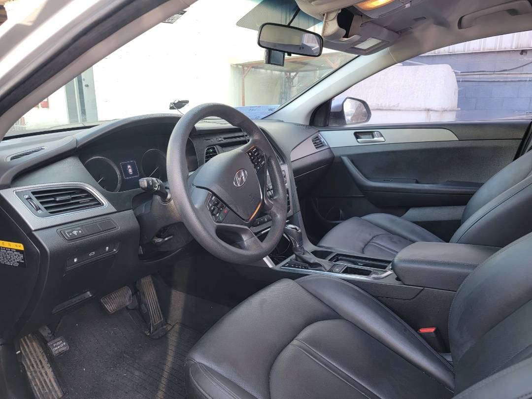 2015 HYUNDAI SONATA — 137293 KM — Lot 020134 — Main - Marhaba Auctions Used Cars - Image 6
