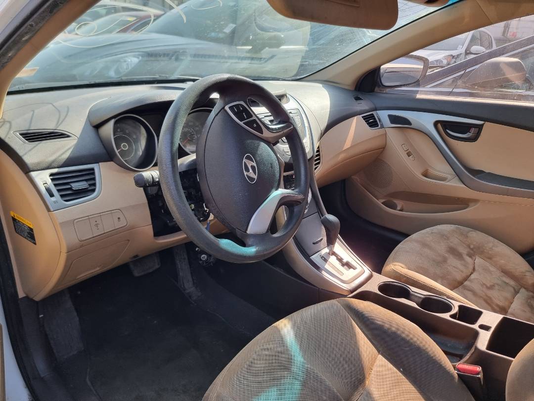 HYUNDAI ELANTRA 2011 - Marhaba Auction Used Cars - Image 6
