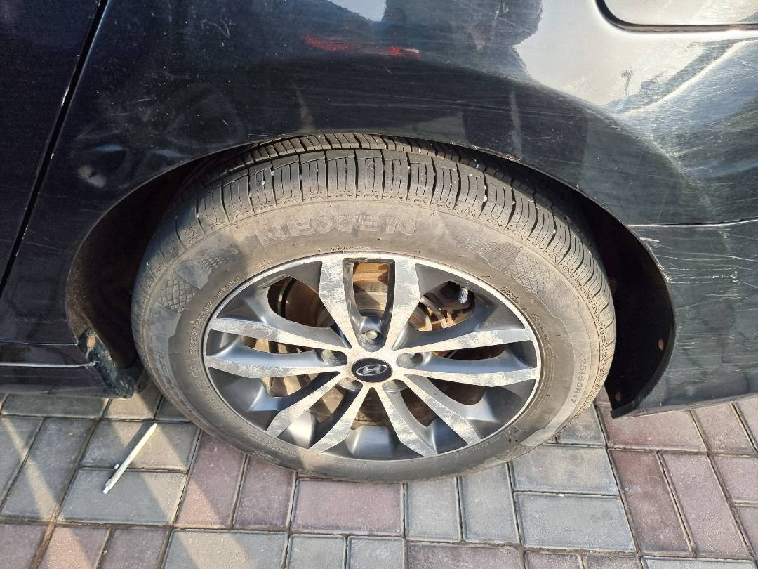 HYUNDAI GRANDEUR 2011 - Marhaba Auction Used Cars - Image 10