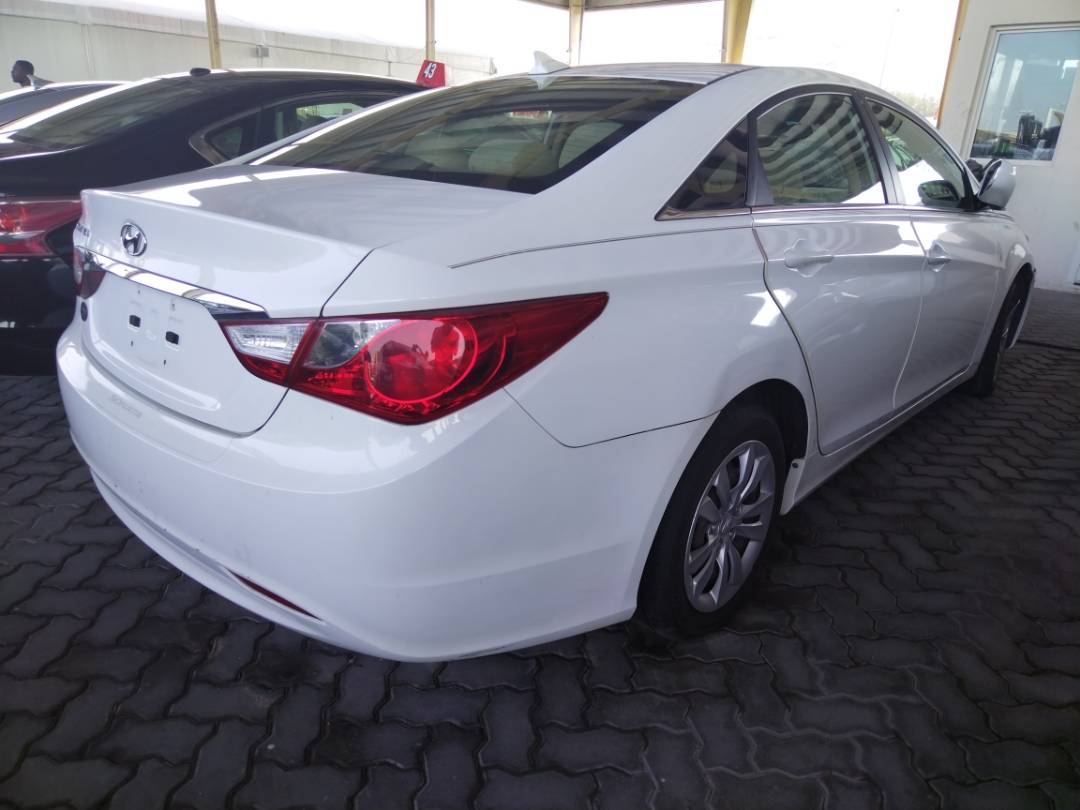 2012 HYUNDAI SONATA — 154777 Miles — Lot 65876753 - Marhaba Auctions Used Cars - Image 4