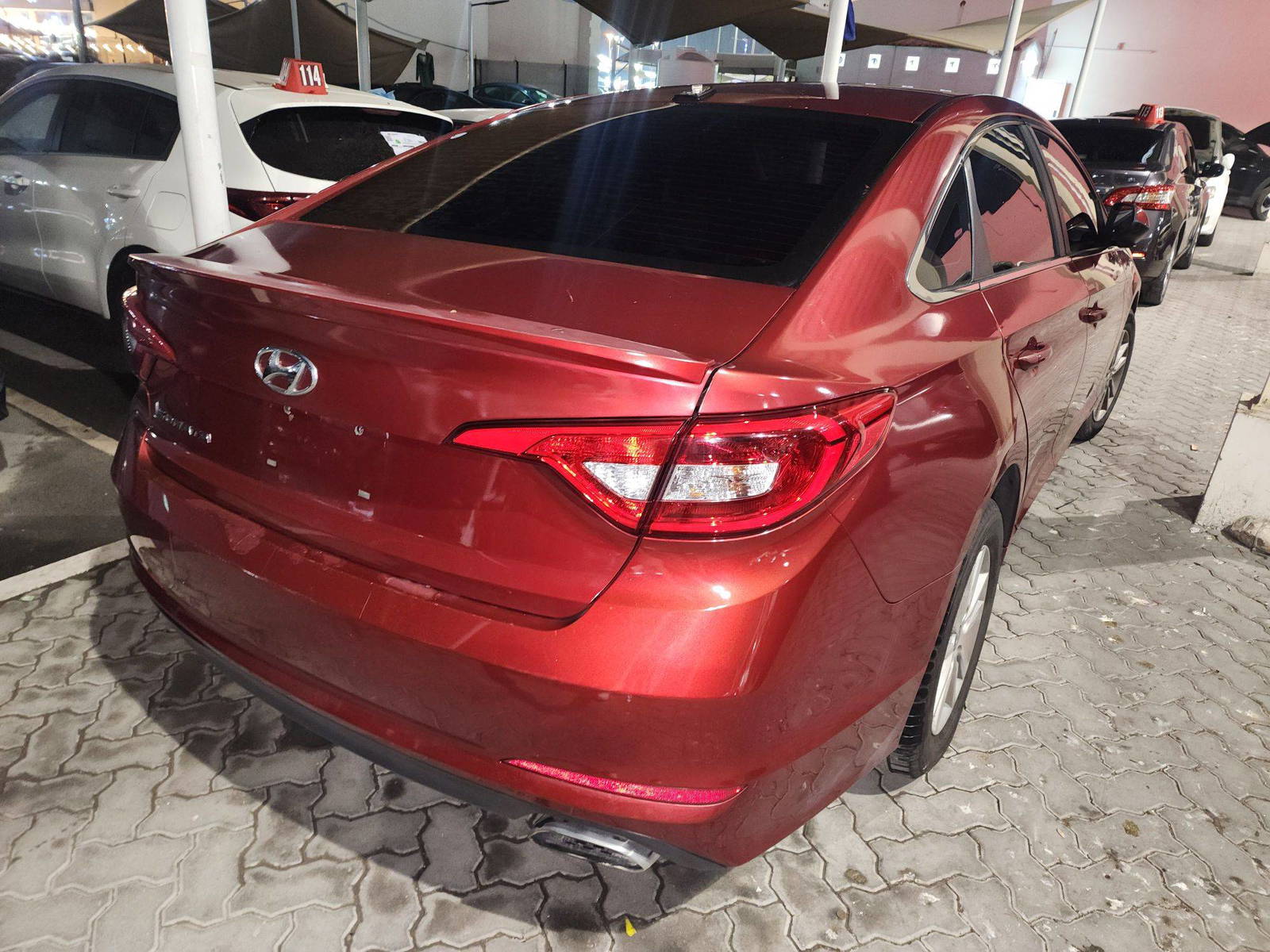 2015 HYUNDAI SONATA — 182940 Miles — Lot 37947834 - Marhaba Auctions Used Cars - Image 4