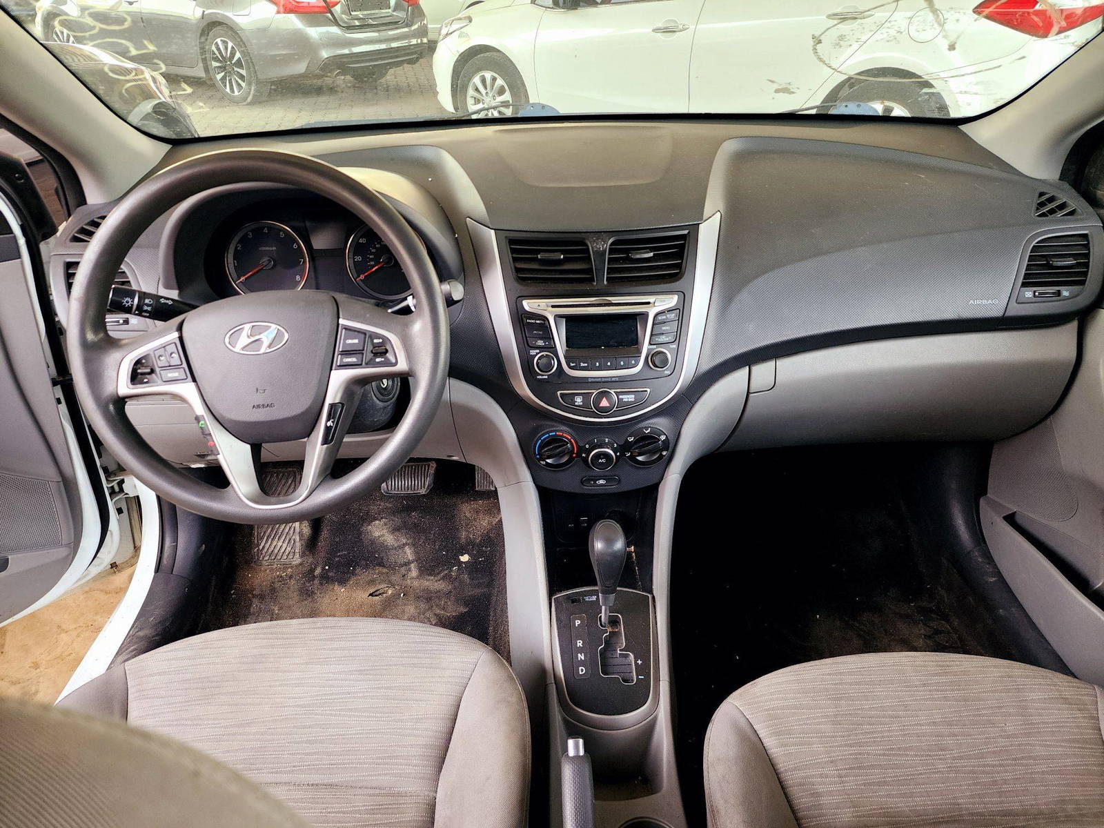 HYUNDAI ACCENT 2016 - Marhaba Auction Used Cars - Image 7