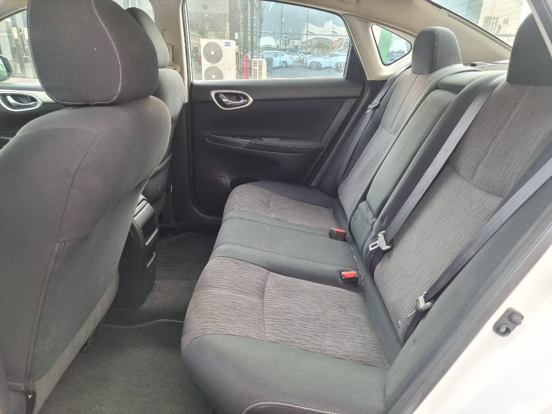 2015 NISSAN SENTRA — 128560 Miles — Lot 124578 — Souq - Marhaba Auctions Used Cars - Image 6