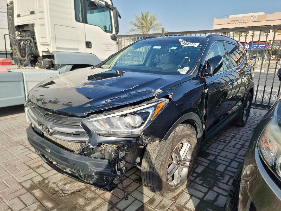 2017 HYUNDAI SANTA FE — 113809 Miles — Lot 2154187 — Main - Marhaba Auctions Used Cars - Image 4