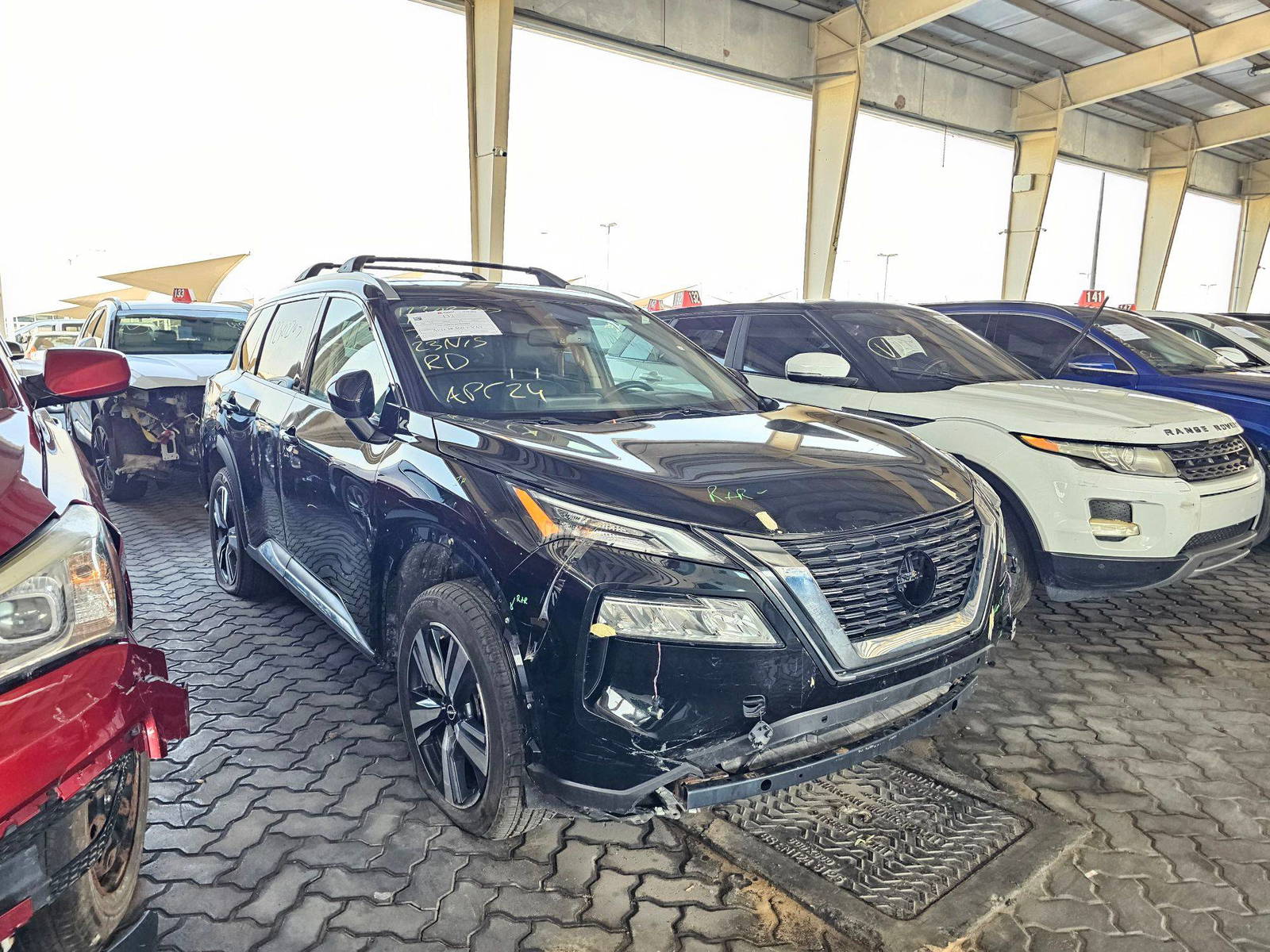 2023 NISSAN ROGUE — 71005 KM — Lot 12302707 — Souq - Marhaba Auctions Used Cars - Image 4