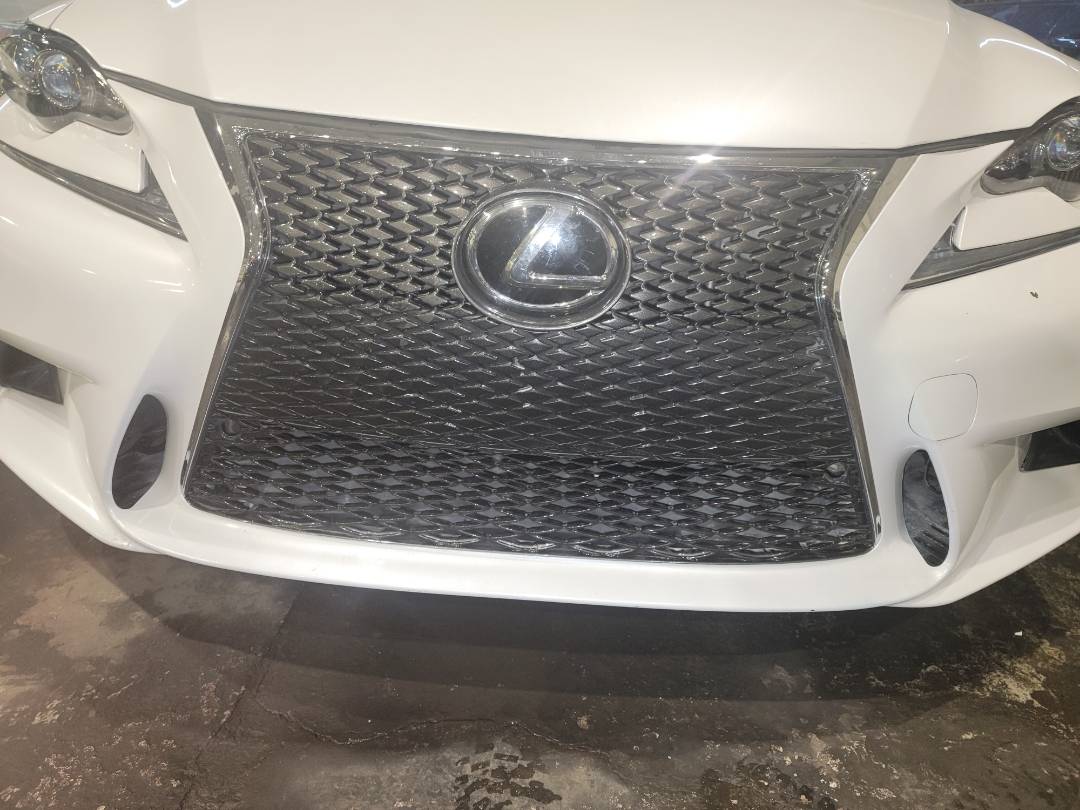 2016 LEXUS IS 200T — 107053 Miles — Lot 5010467 - Marhaba Auctions Used Cars - Image 12