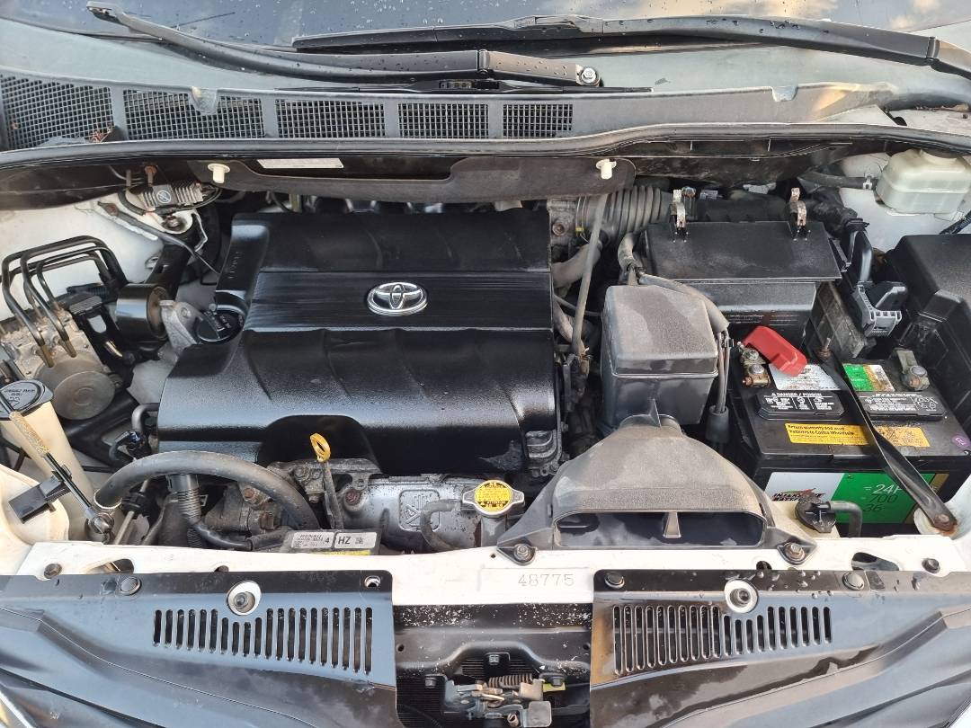 2011 TOYOTA SIENNA — 199453 Miles — Lot S017852 — Ind. 12 - Marhaba Auctions Used Cars - Image 10