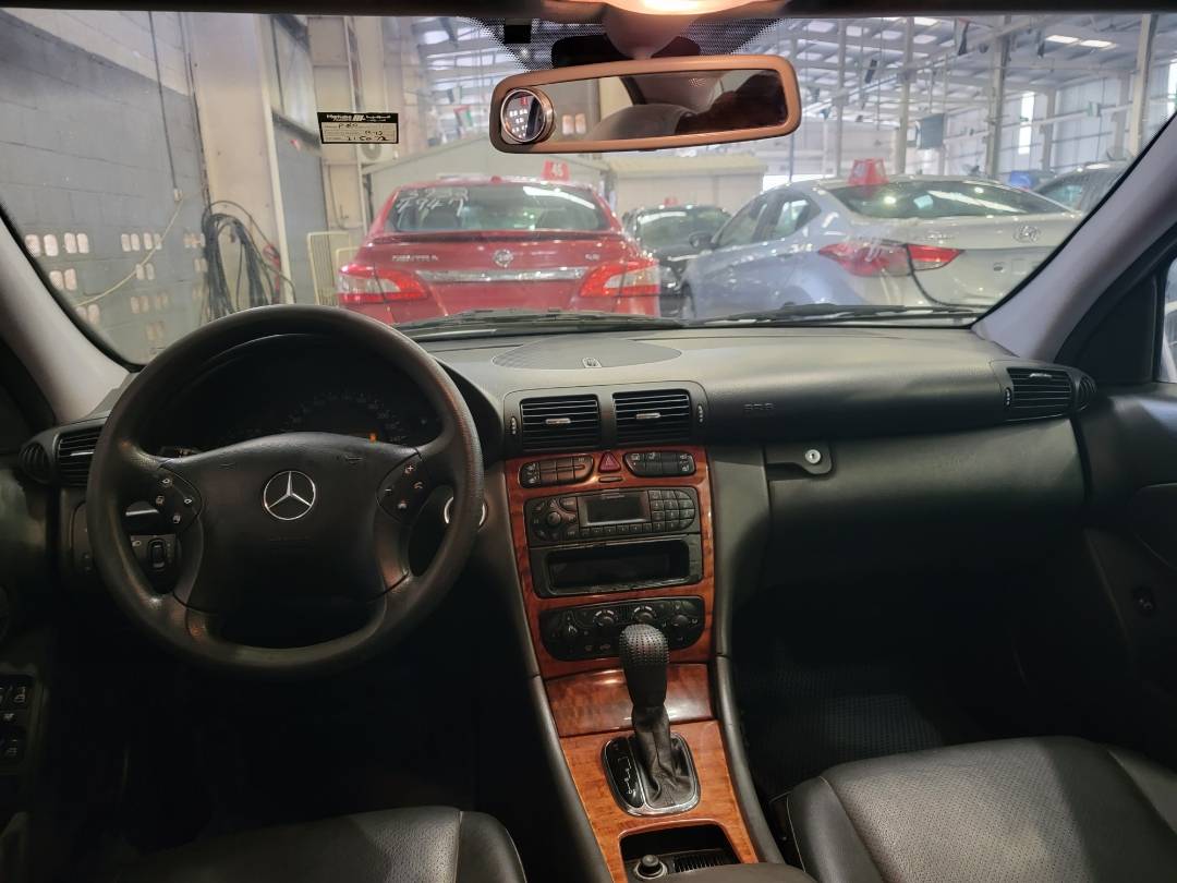 2003 MERCEDES BENZ C180ML — 315072 KM — Lot 3F415751 — Main - Marhaba Auctions Used Cars - Image 7