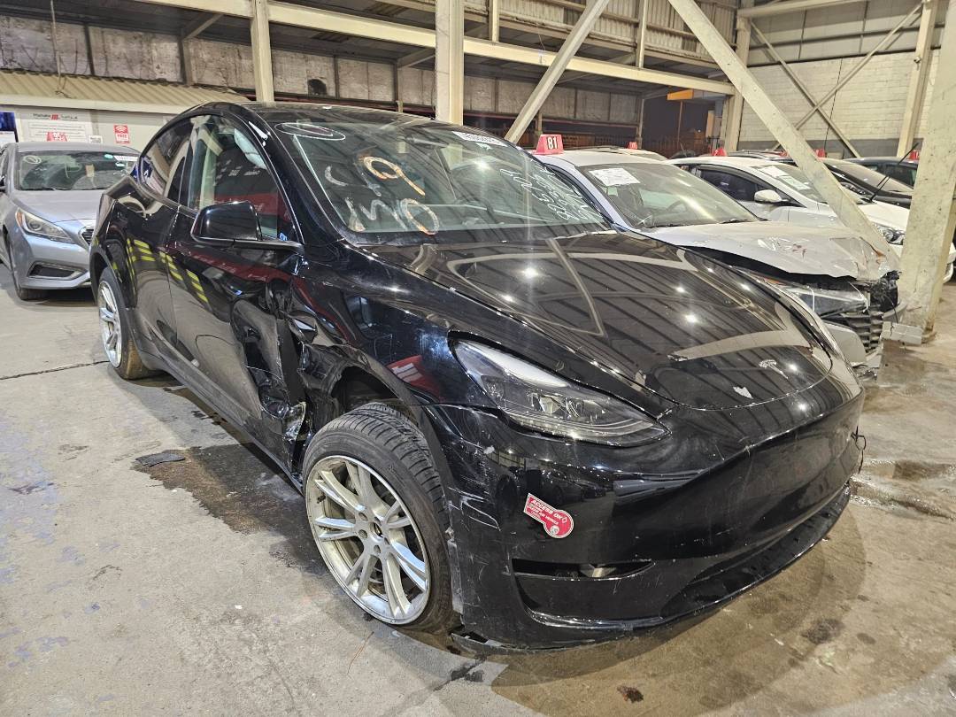 2023 TESLA MODEL Y — 155891 KM — Lot 45062815 — Souq - Marhaba Auctions Used Cars - Image 5