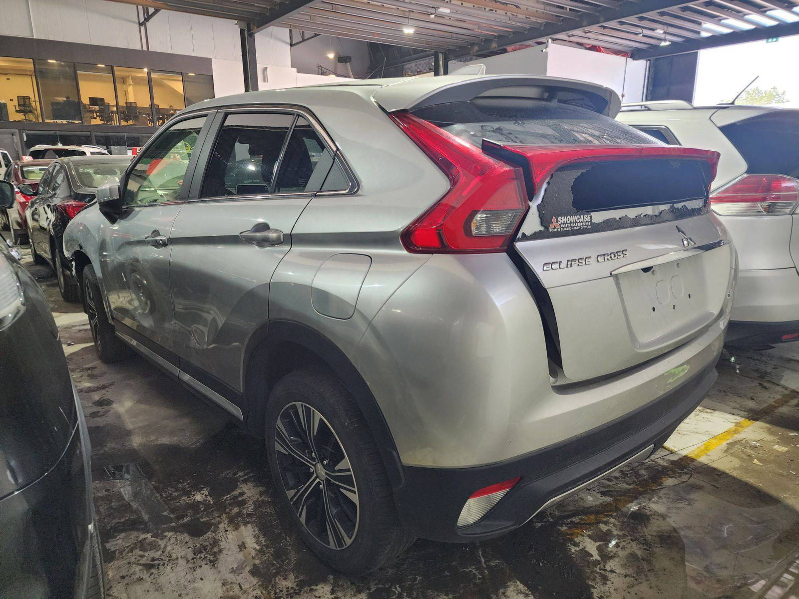 2020 MITSUBISHI Eclipse Cross ES — 55802 Miles — Lot 59965935 — Al Quoz - Marhaba Auctions Used Cars - Image 5