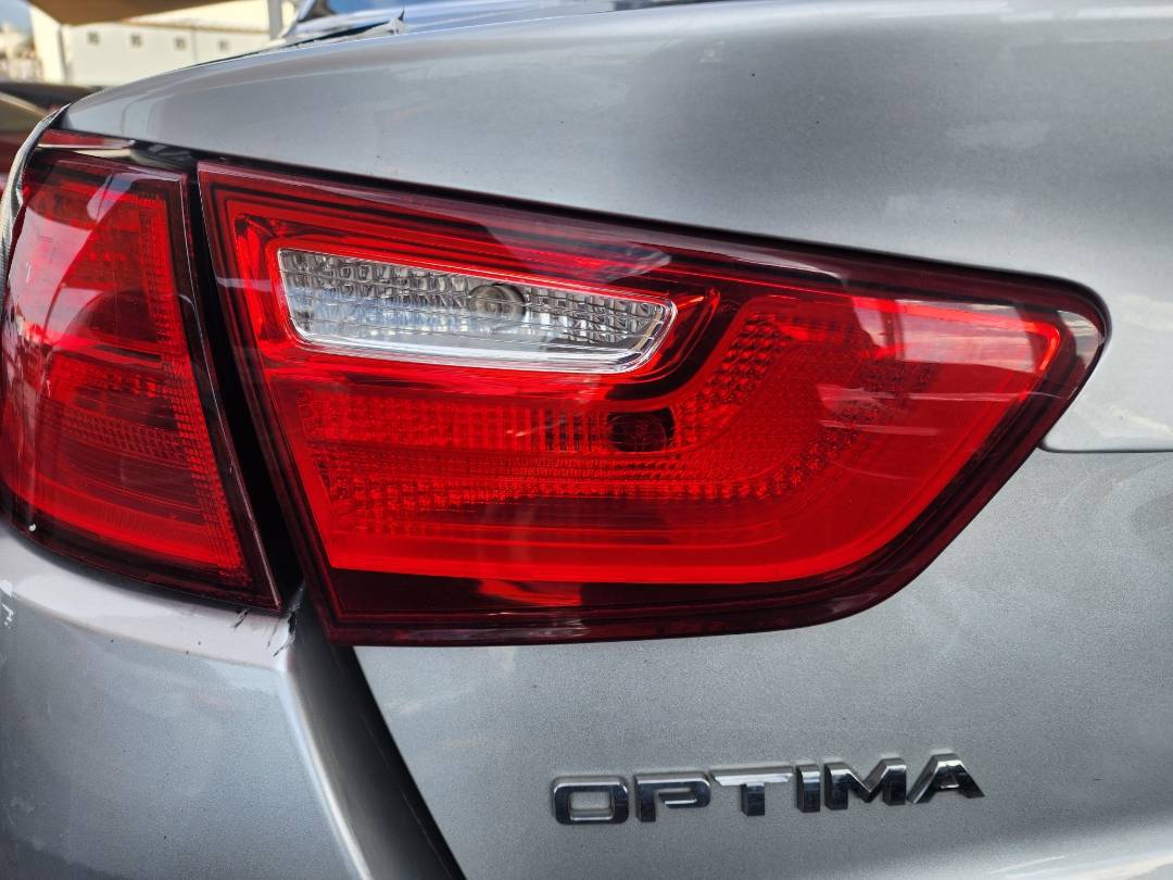 2015 KIA OPTIMA — 92090 Miles — Lot 94443 - Marhaba Auctions Used Cars - Image 10
