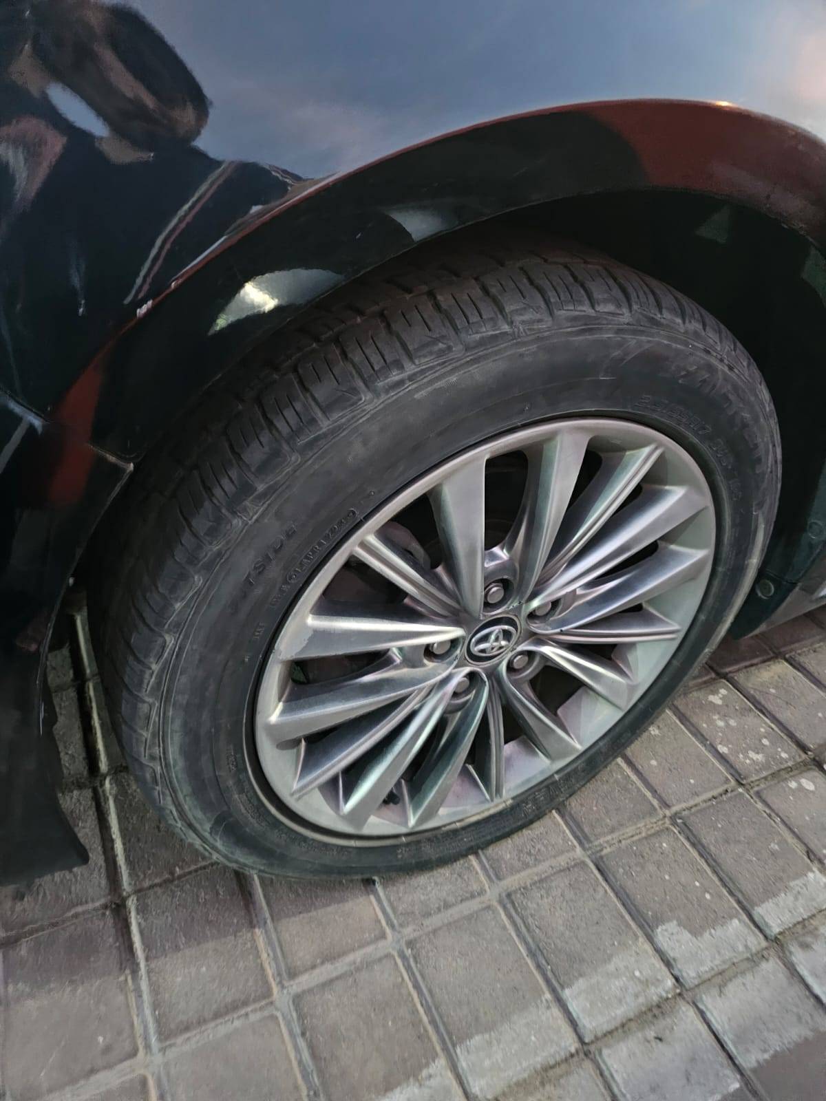 TOYOTA AVALON 2016 - Marhaba Auction Used Cars - Image 5