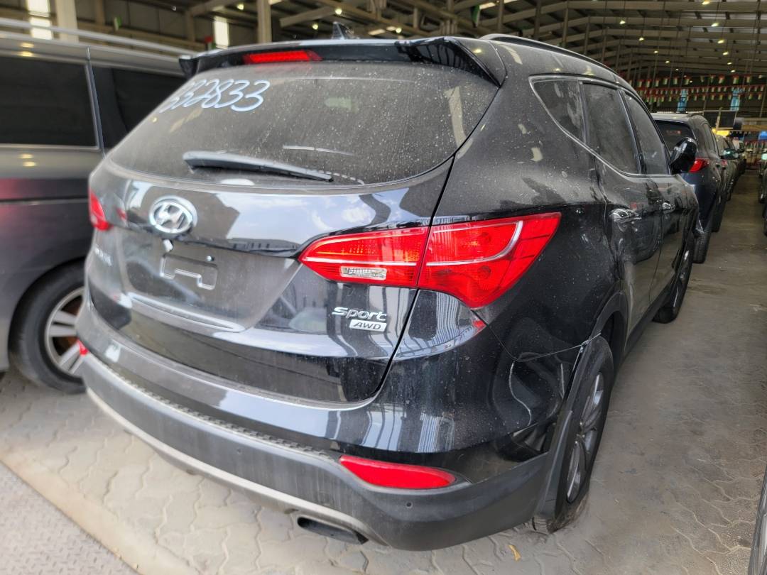 2016 HYUNDAI SANTA FE — 121566 Miles — Lot 73217504 — Main - Marhaba Auctions Used Cars - Image 3