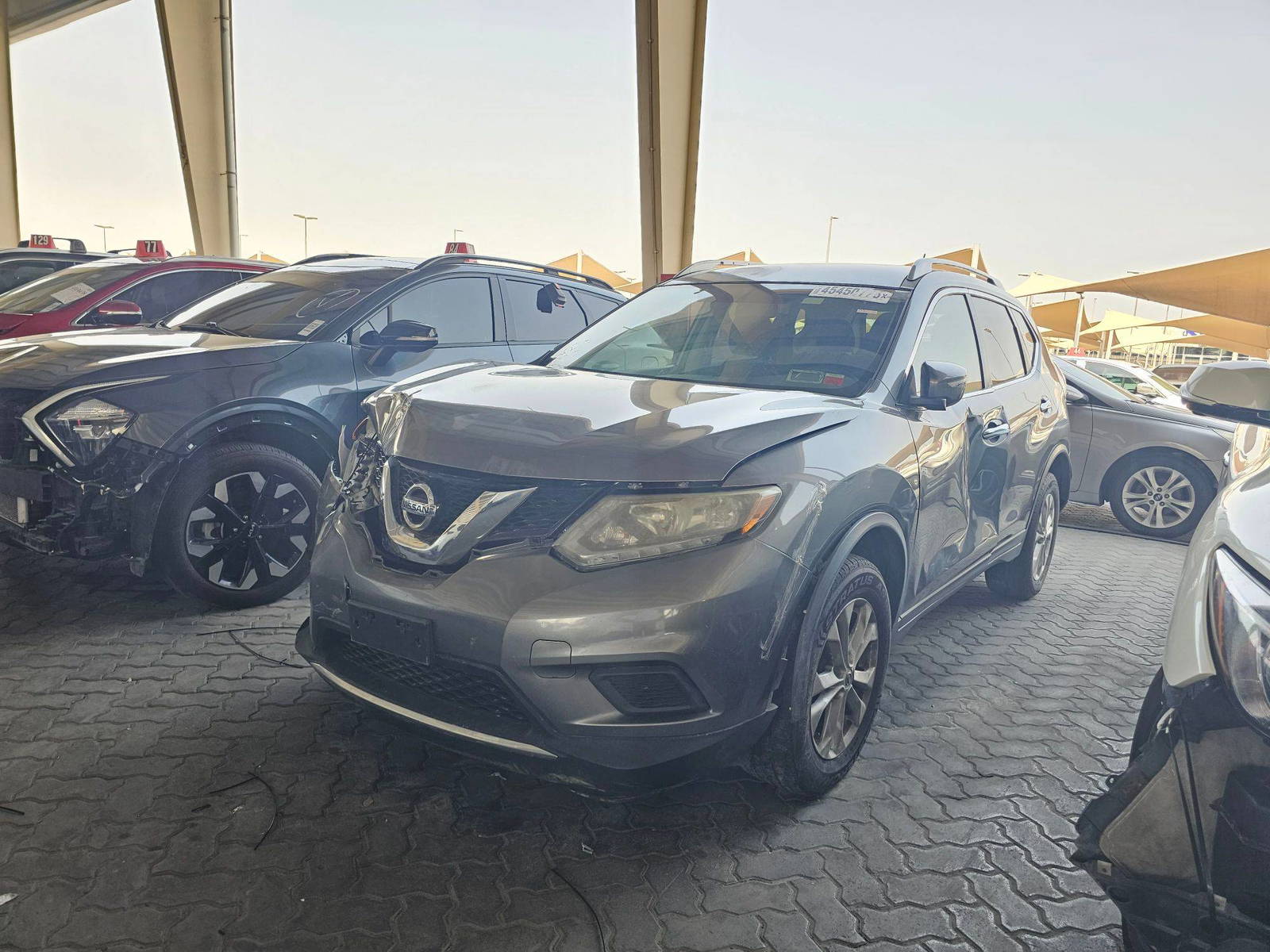 2015 NISSAN ROGUE — 169905 Miles — Lot V2FP534436 — Souq - Marhaba Auctions Used Cars - Image 5