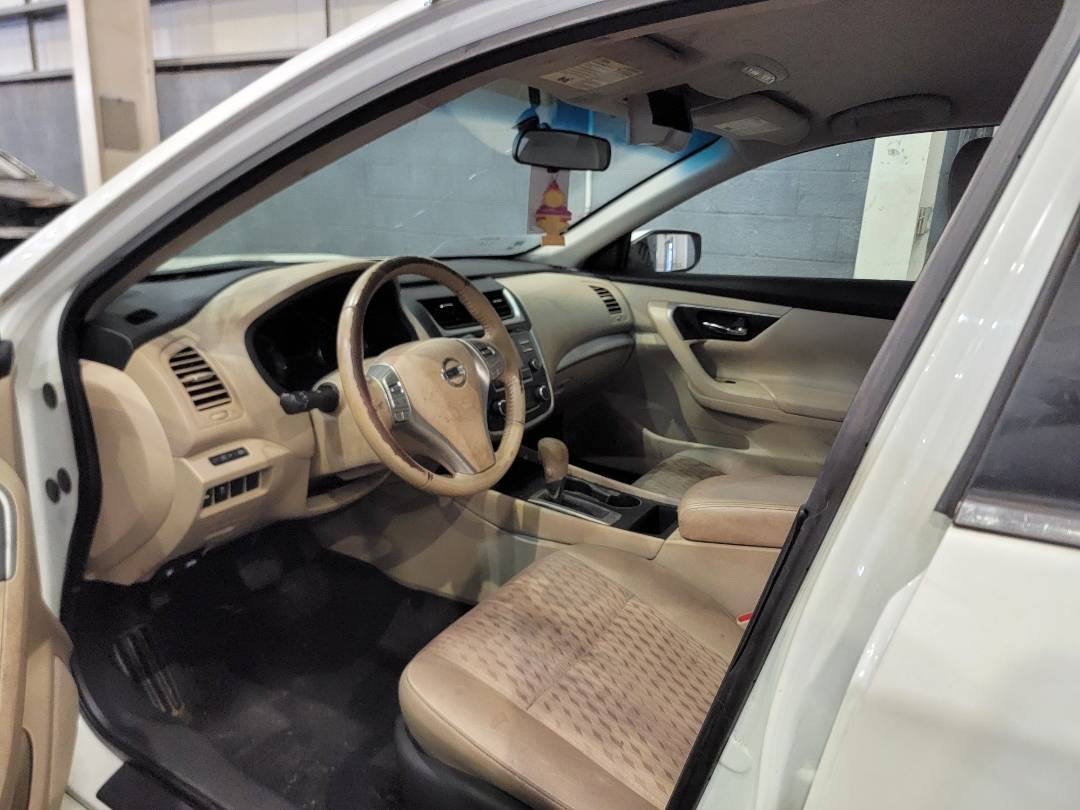 2017 NISSAN ALTIMA — 130791 Miles — Lot 138853 — Main - Marhaba Auctions Used Cars - Image 6